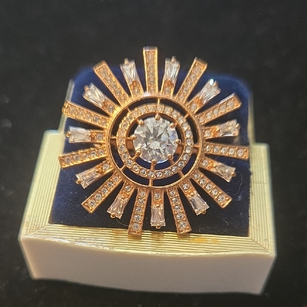 Swarovski Rose Gold Finish Sunburst Ring S- 9
